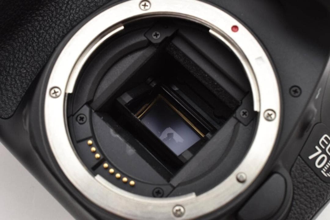 【良品】Canon EOS 70D ボディ ★シャッター回数：13,024回★