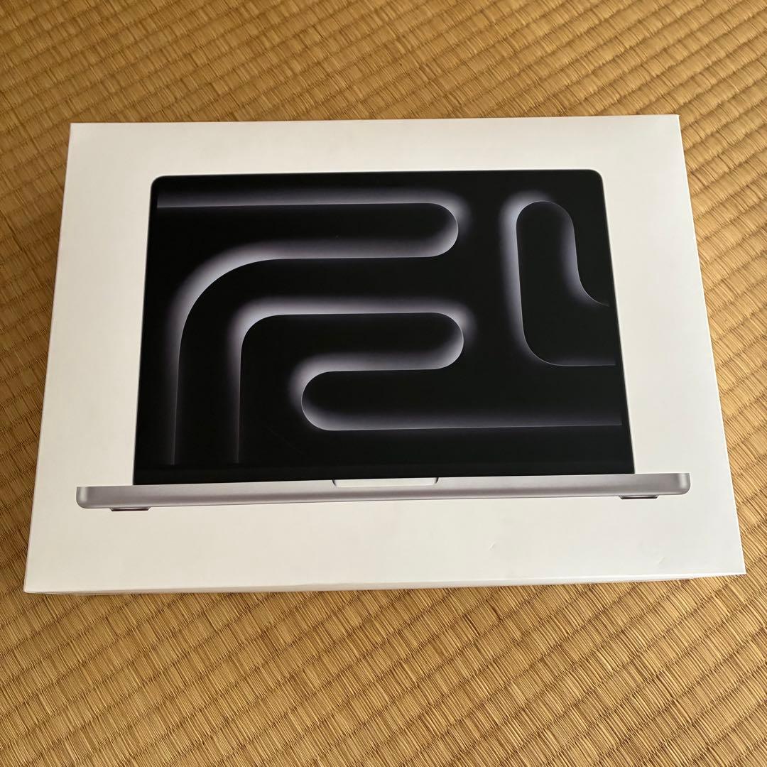 2024 MacBook Pro M4 メモリ16GB 充電回数20回以下　美品