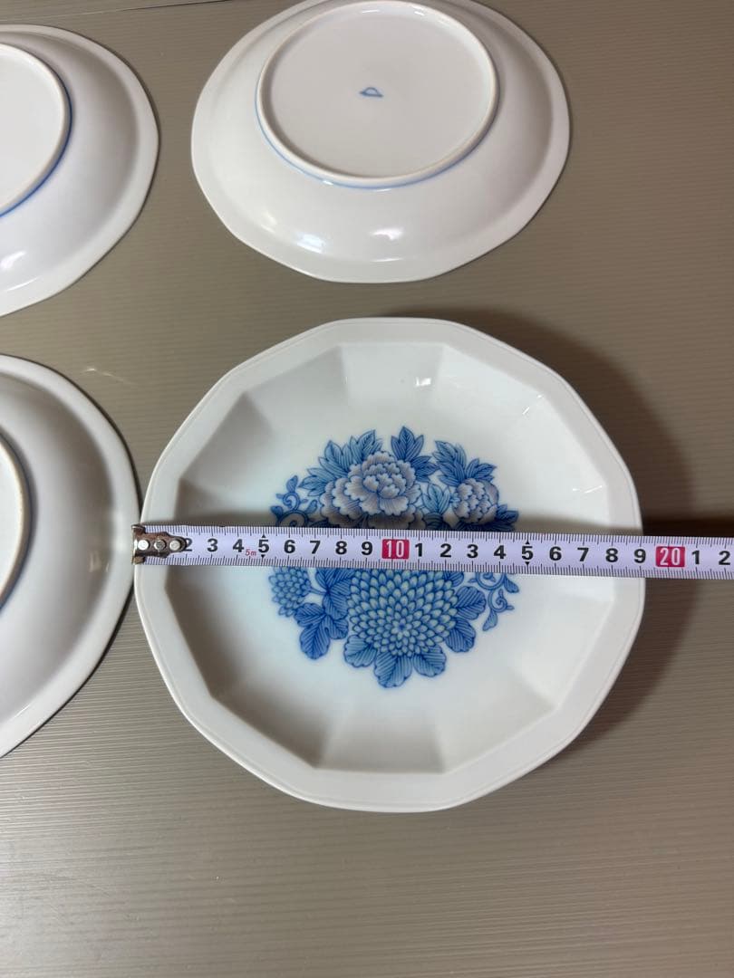 2745 希少　深川製磁 『色絵菊牡丹』方割和皿 4客　未使用