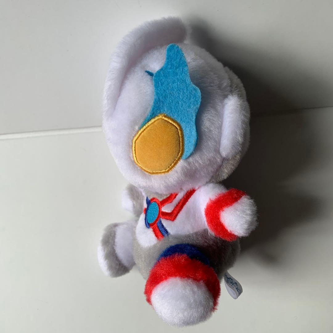 【タグ無し】ウルトラマンブレーザー ふわふわお座りぬいぐるみ