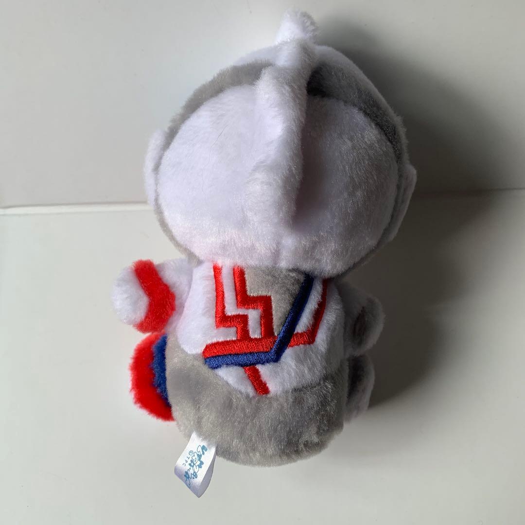 【タグ無し】ウルトラマンブレーザー ふわふわお座りぬいぐるみ