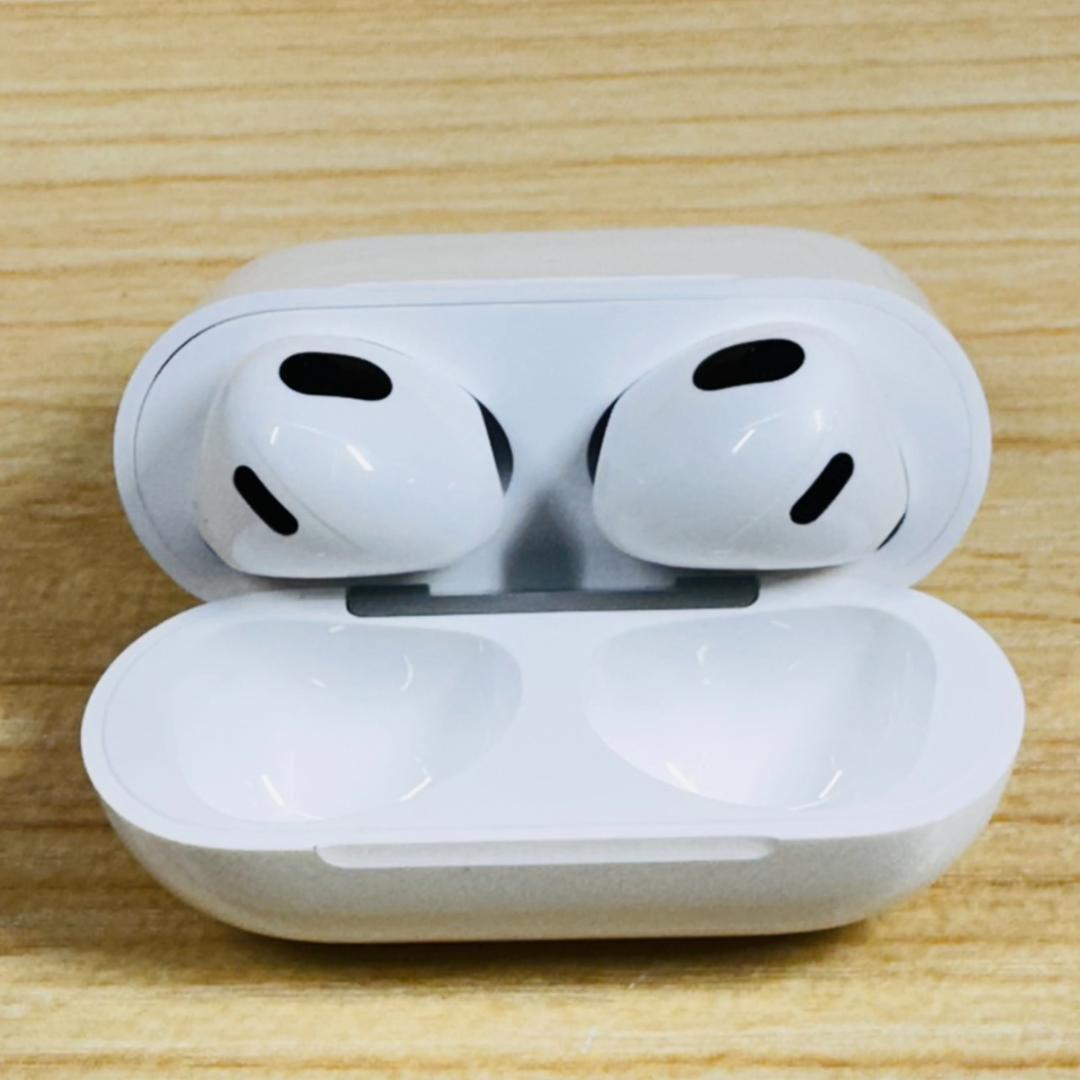 439 美品 Apple AirPods 第3世代