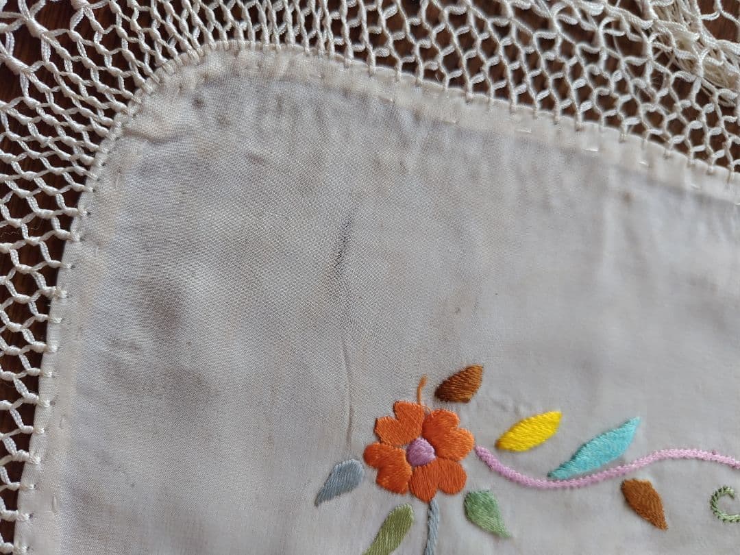 花柄刺繍テーブルクロス フリンジ付きビンテージ