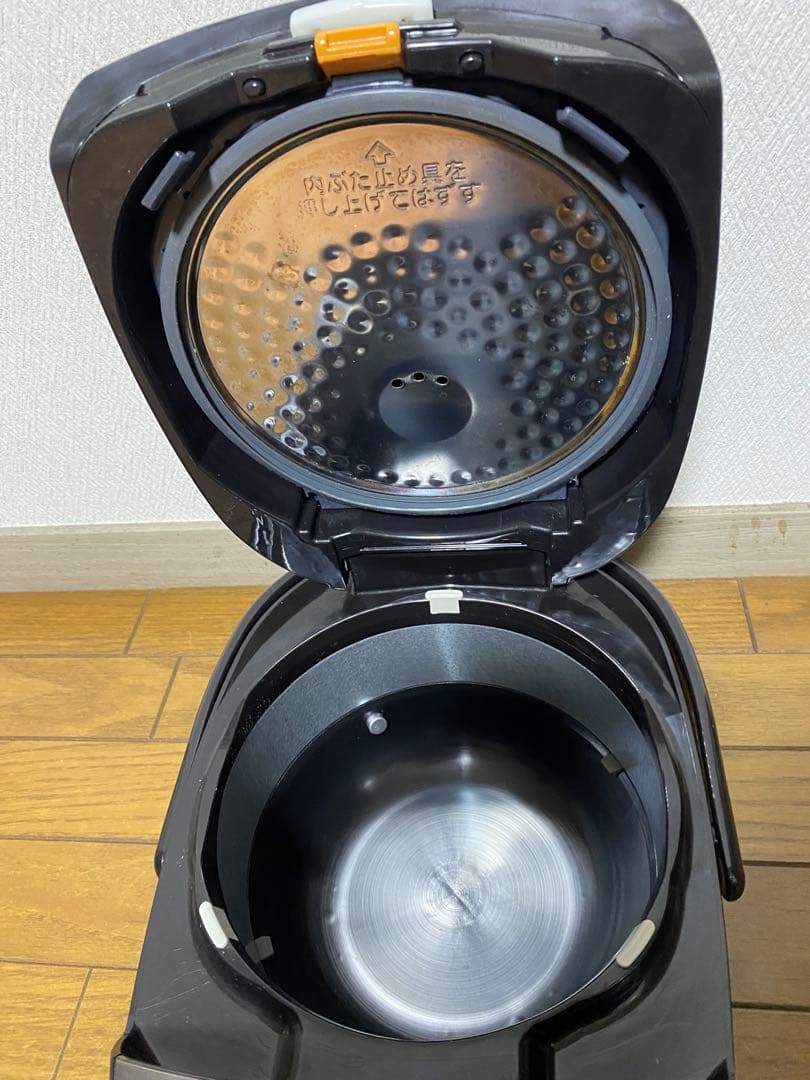 象印 IH炊飯器 NW-VH10A ２３年製
