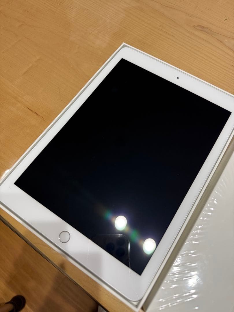 iPad6第6世代32GB WIFIモデル 箱付き（バッテリー91%）