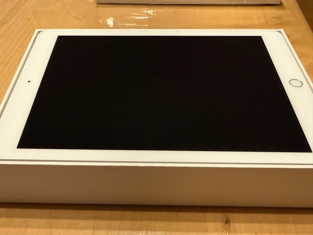iPad6第6世代32GB WIFIモデル 箱付き（バッテリー91%）