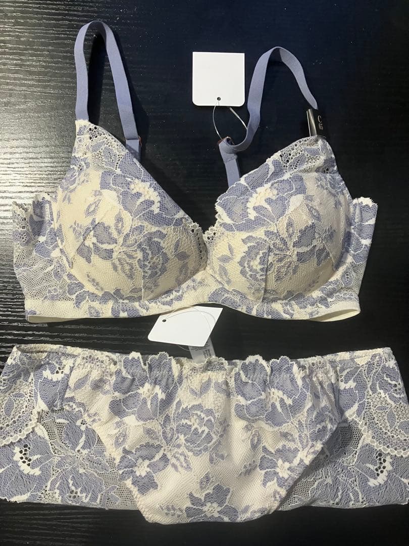 日向坂46 金村美玖 写真集 ランジェリー 着用モデル 上下セット