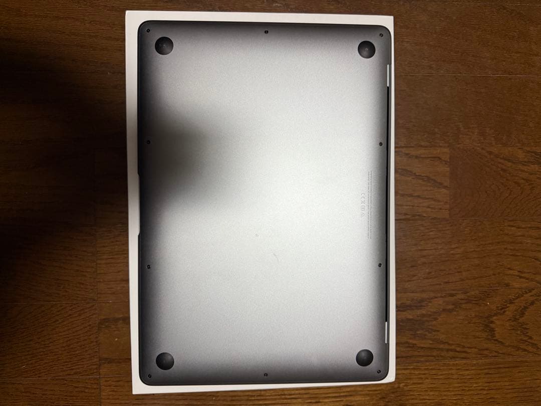 MacBook Air 13-inch M1チップスペースグレー