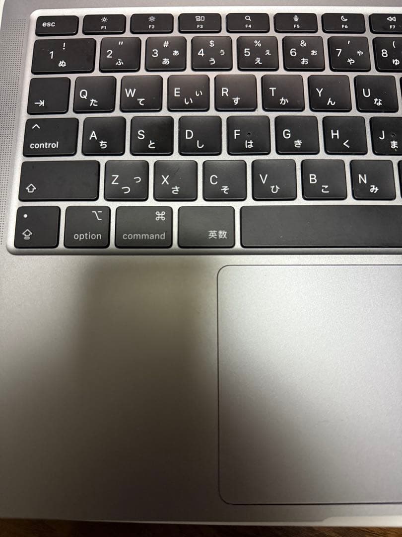 MacBook Air 13-inch M1チップスペースグレー