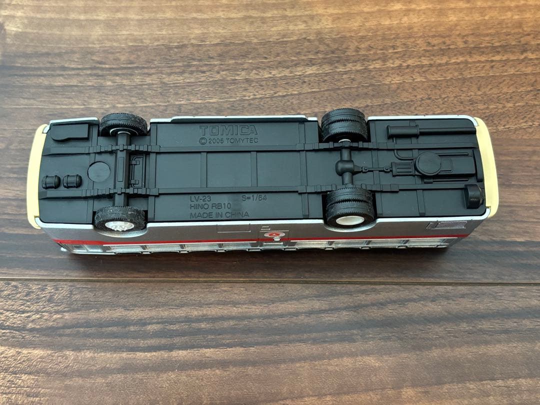 トミカリミテッドヴィンテージ LV-23f 日野RB10型 東急バス 1/64