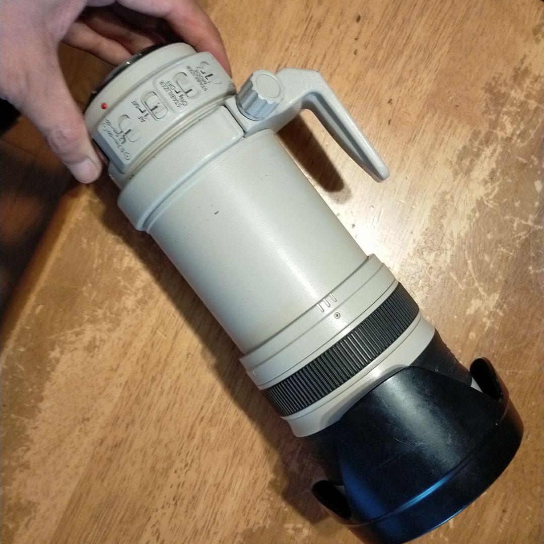 IMAGE STABILIZER 28-300mm 赤線レンズ