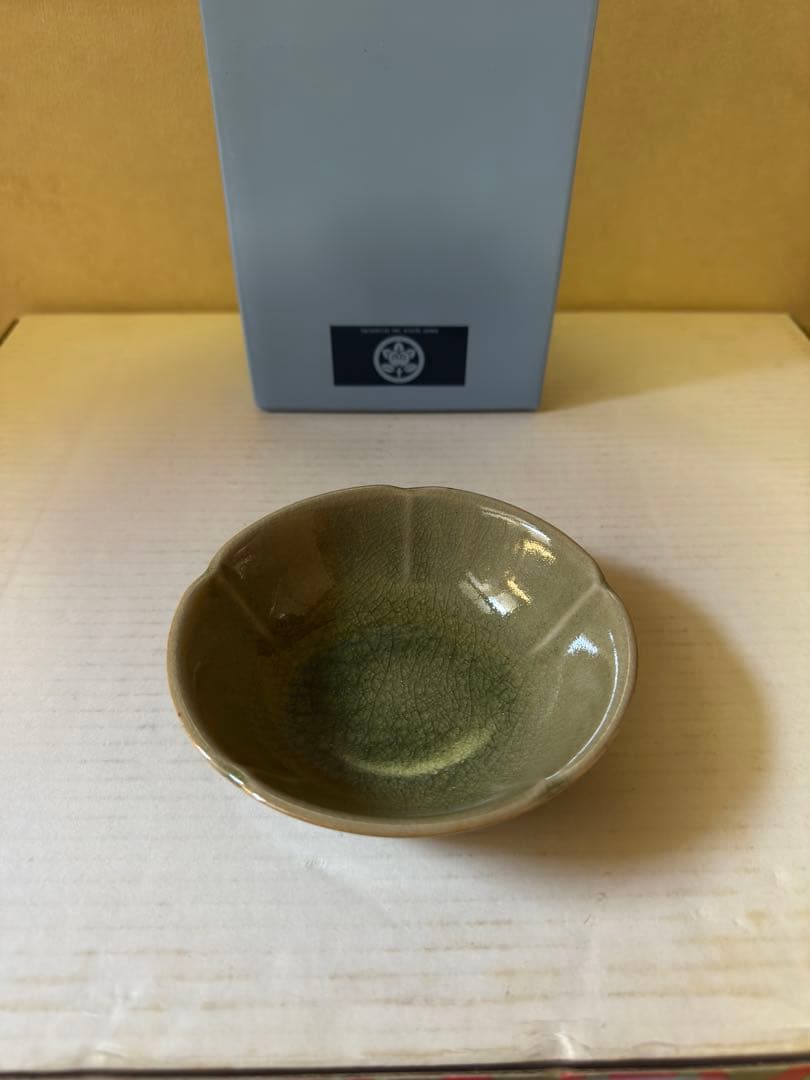 たち吉　和食器　花割小鉢　15個セット　ヒビ入陶器　グリーン×10 ブルー×5