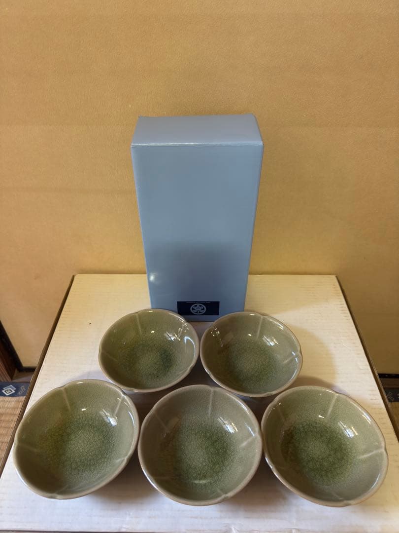 たち吉　和食器　花割小鉢　15個セット　ヒビ入陶器　グリーン×10 ブルー×5