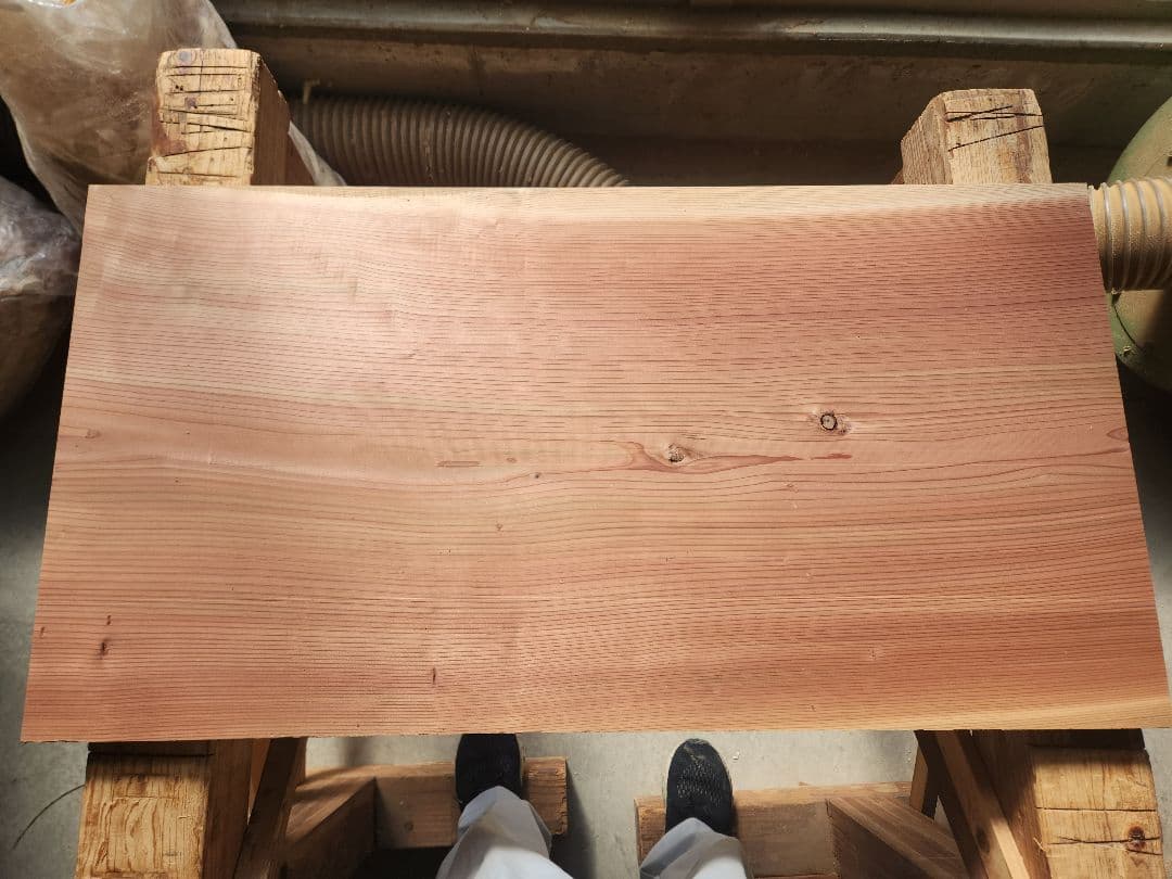 DIY　天然杉　自然乾燥済み　板目　赤身
