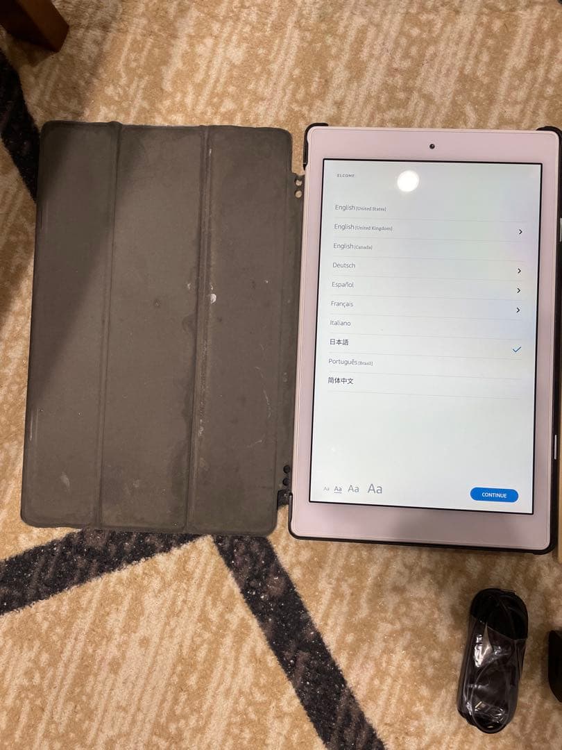 Amazon fire HD10 タブレット　第9世代　ホワイト