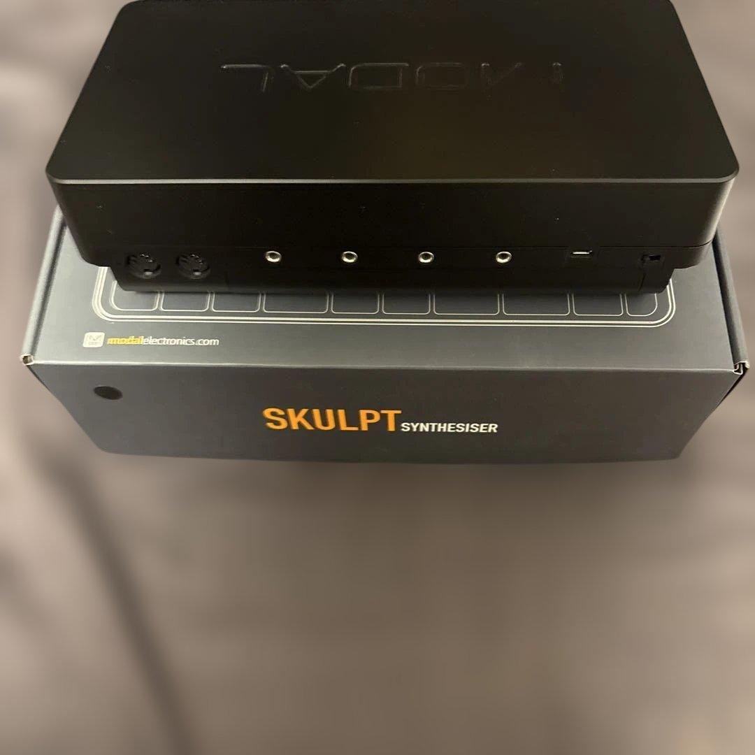 鍵盤楽器 MODAL SKULPT SYNTHESIZER