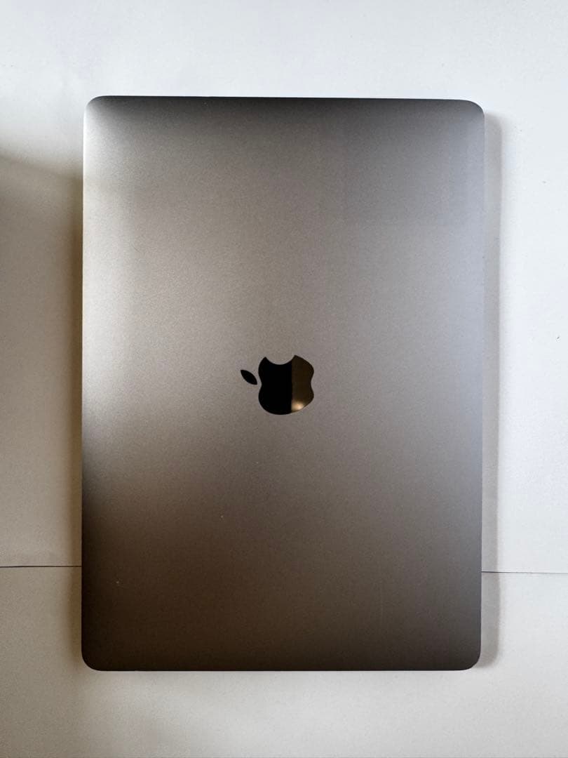 MacBook Pro 13インチ 2019 / i5 / 16GB/256GB