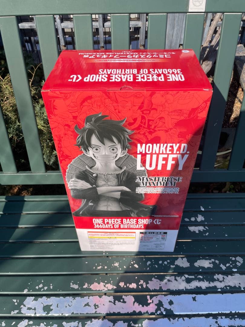 ワンピースベースショップ　コミックスカラー