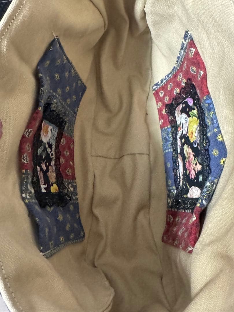 ラウンド型トートバッグ（シークレット柄）