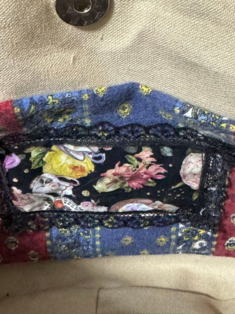 ラウンド型トートバッグ（シークレット柄）