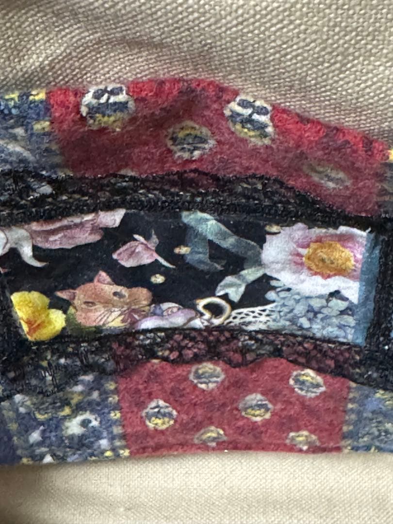 ラウンド型トートバッグ（シークレット柄）