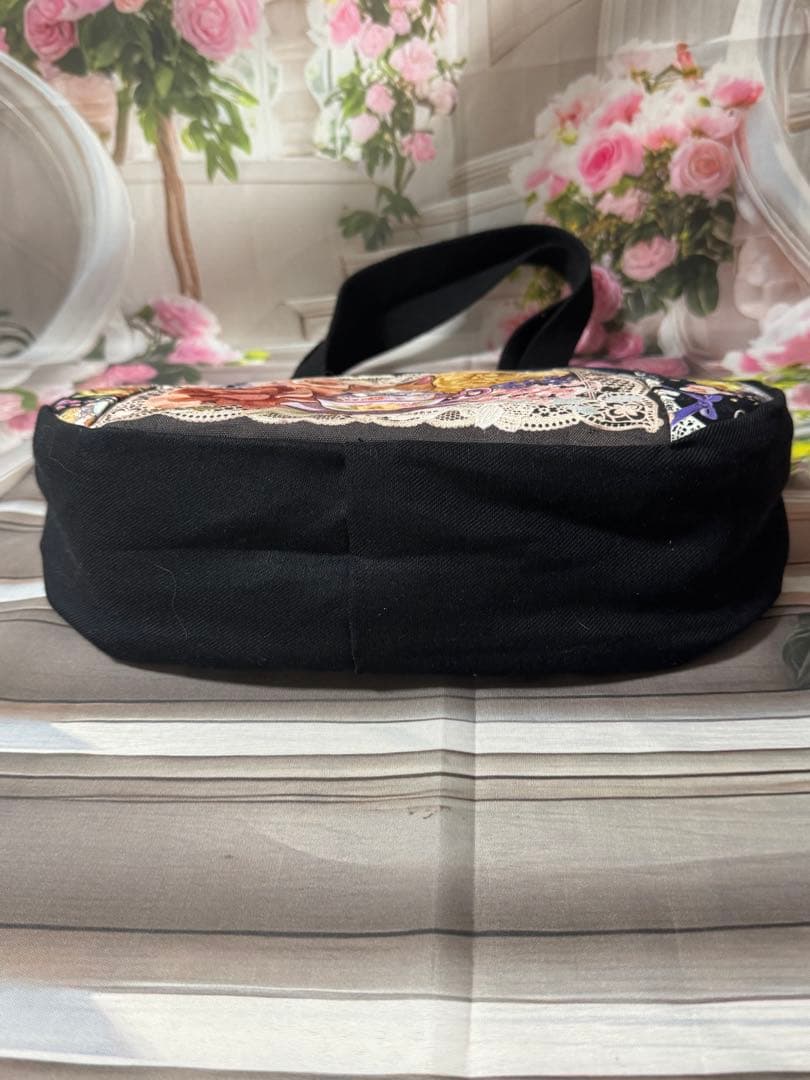 ラウンド型トートバッグ（シークレット柄）