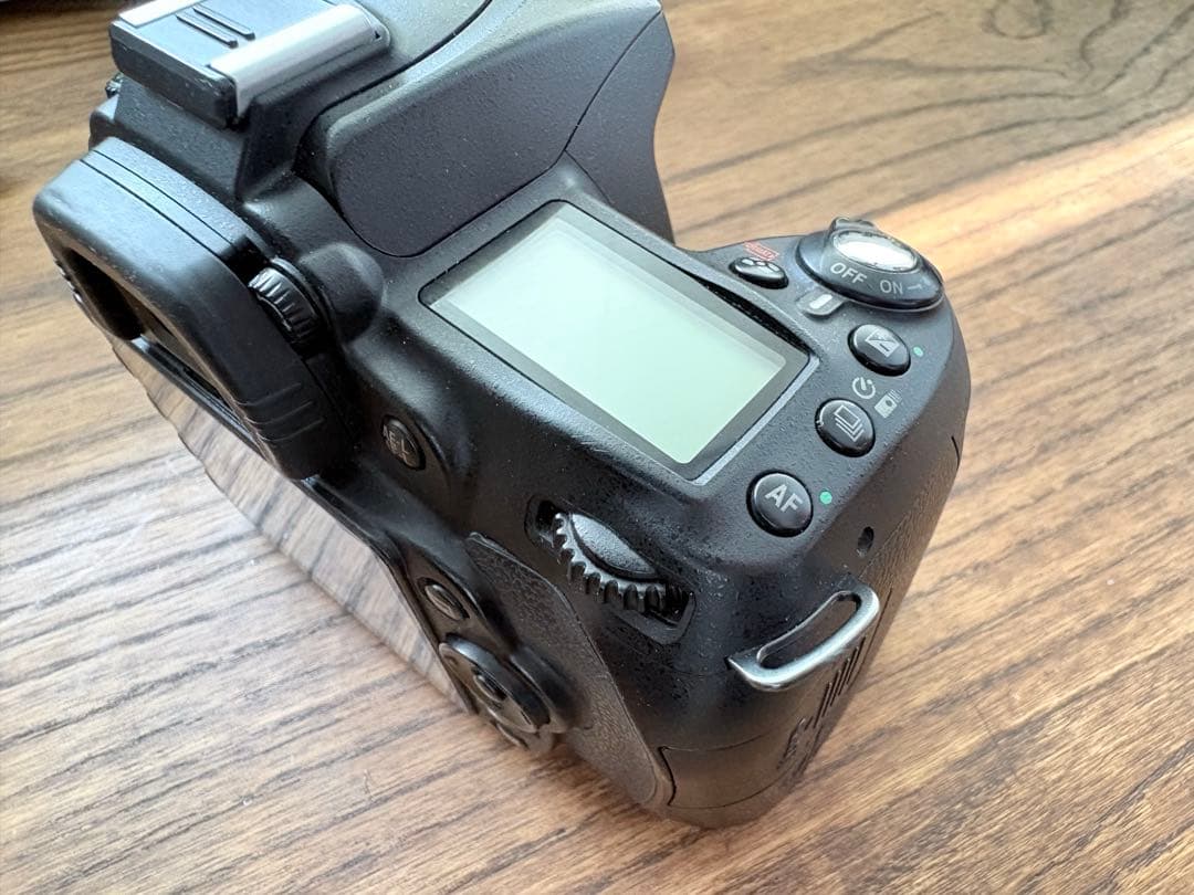 【ジャンク】　Nikon D90 ボディ