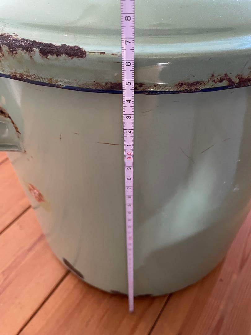 ２点セット　昭和レトロ　大きめ　大型　アンティークホーロー缶　店舗什器