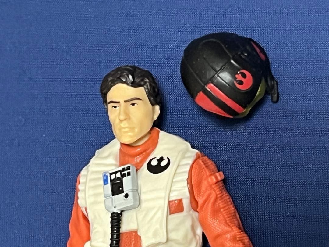 スター・ウォーズ ベーシックフィギュア　x-wing +パイロットスーツのポー