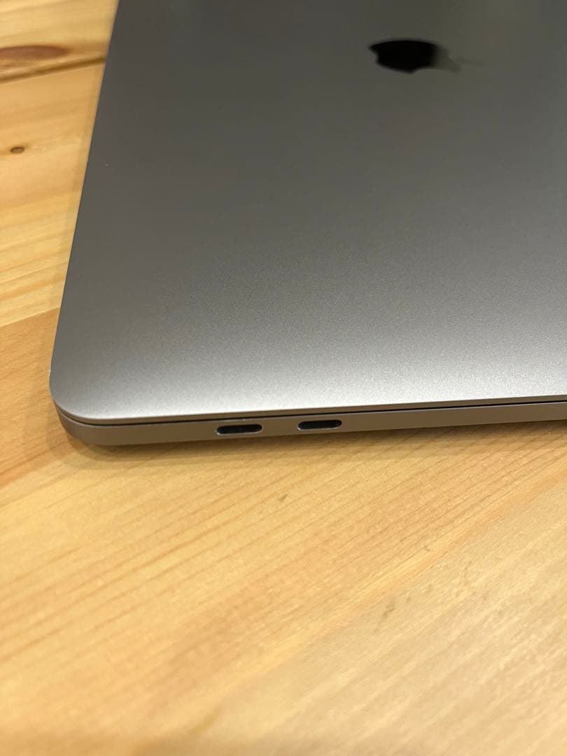 ※短期販売※【美品】MacBook Pro 2019 Touch Bar