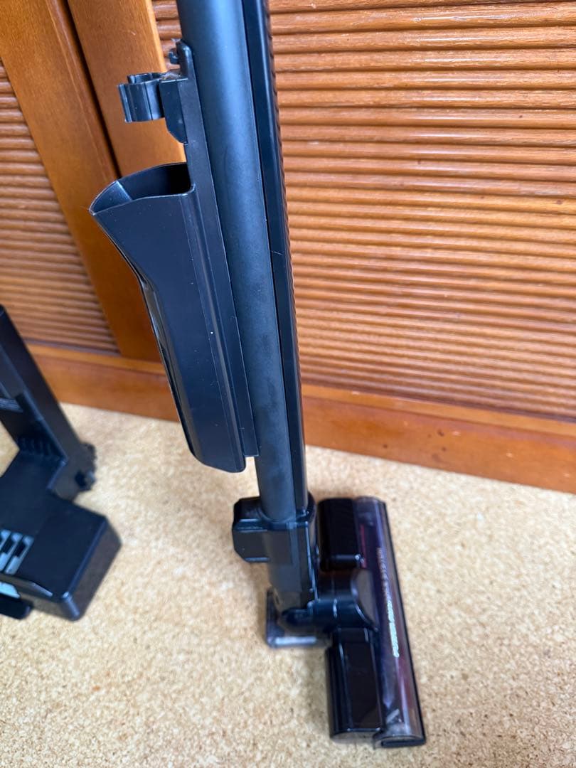 アイリスオーヤマ 充電式クリーナー SCD-R1P-B ブラック 2022年