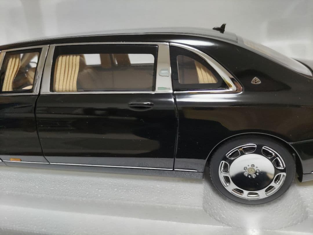 1/18 AUTOart S600 プルマン 黒