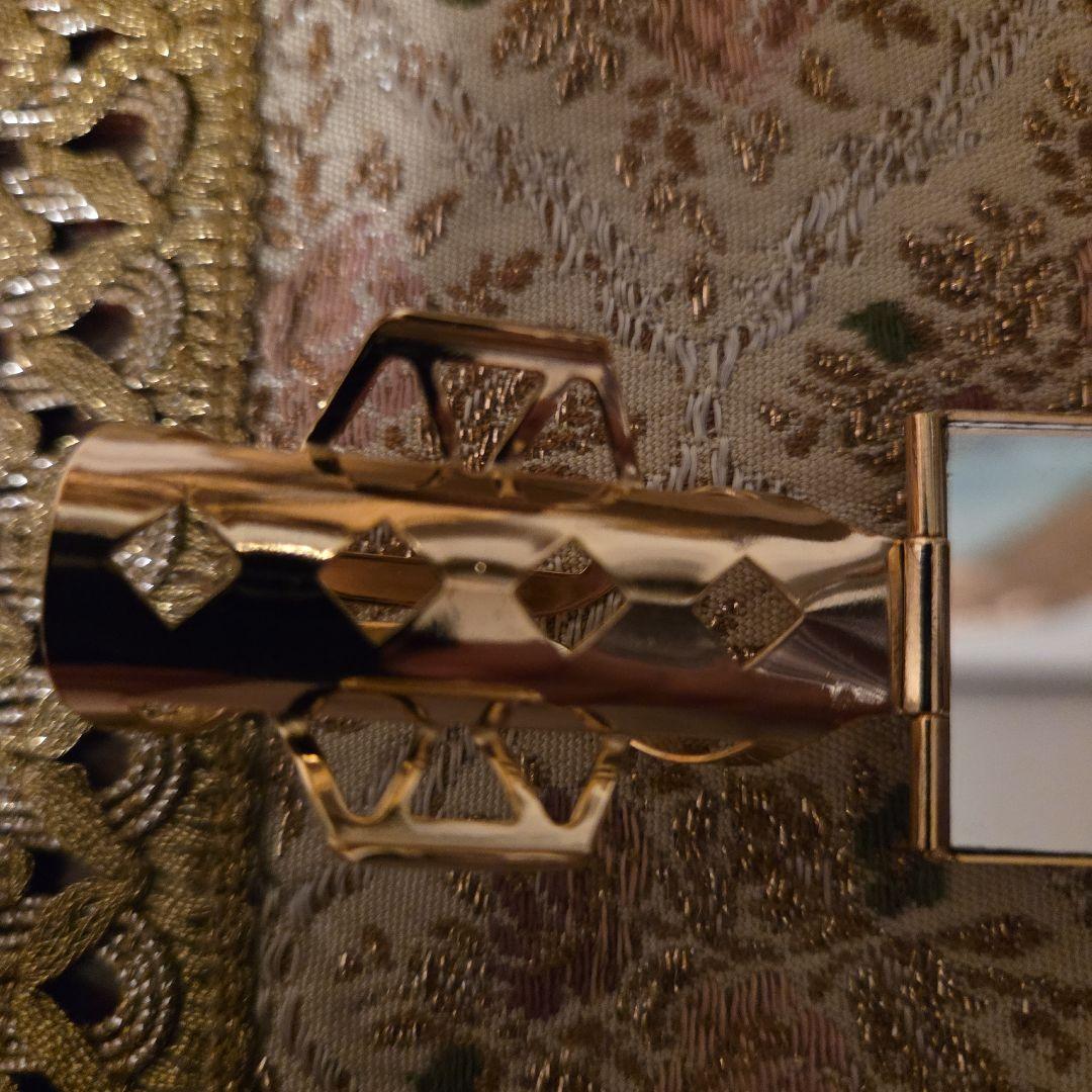 ヴェルサイユ宮殿購入小物入れ &ウイーン購入伝統工芸プチポアンリップケース