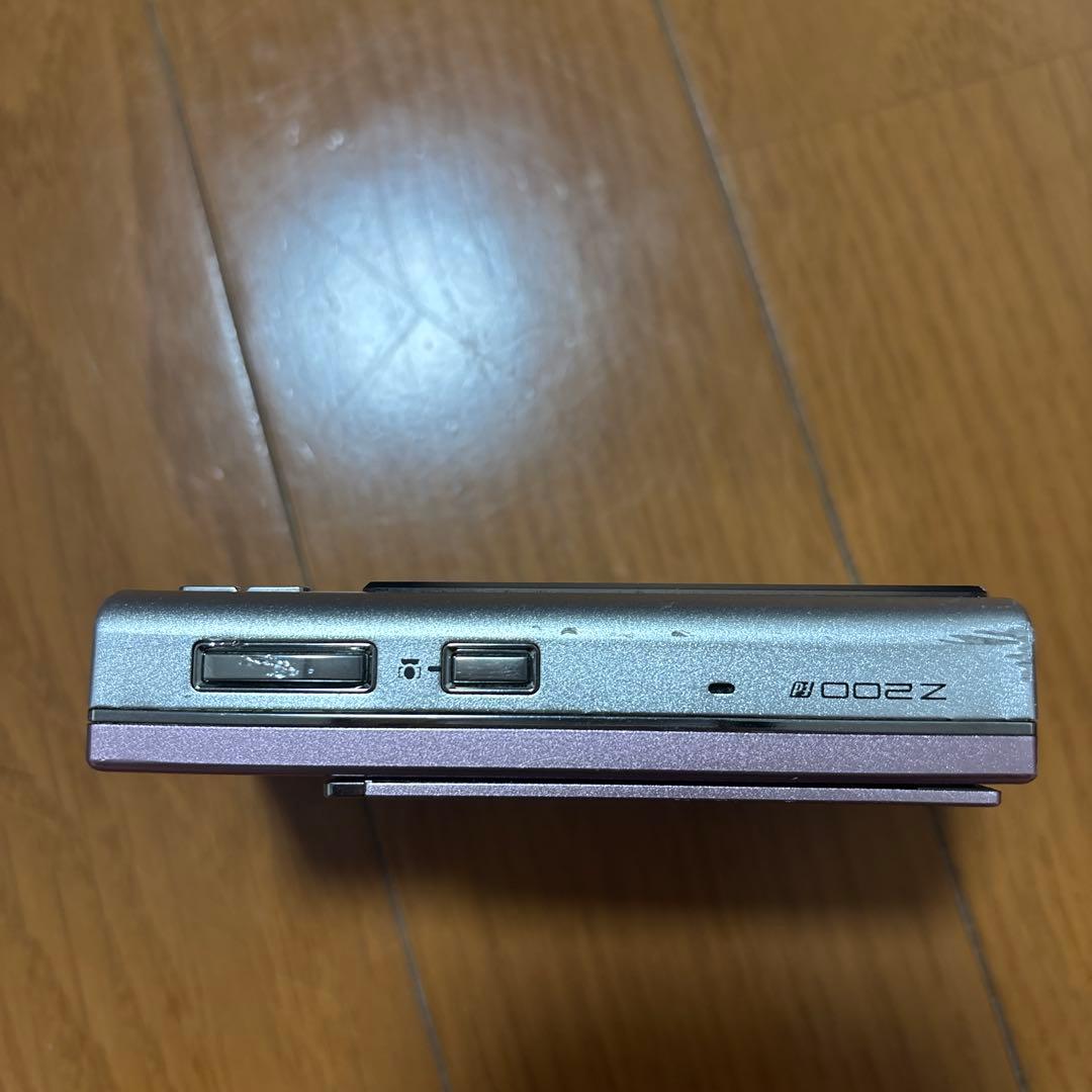 FUJIFILM FINEPIX Z Z100 8.0メガピクセル ピンク