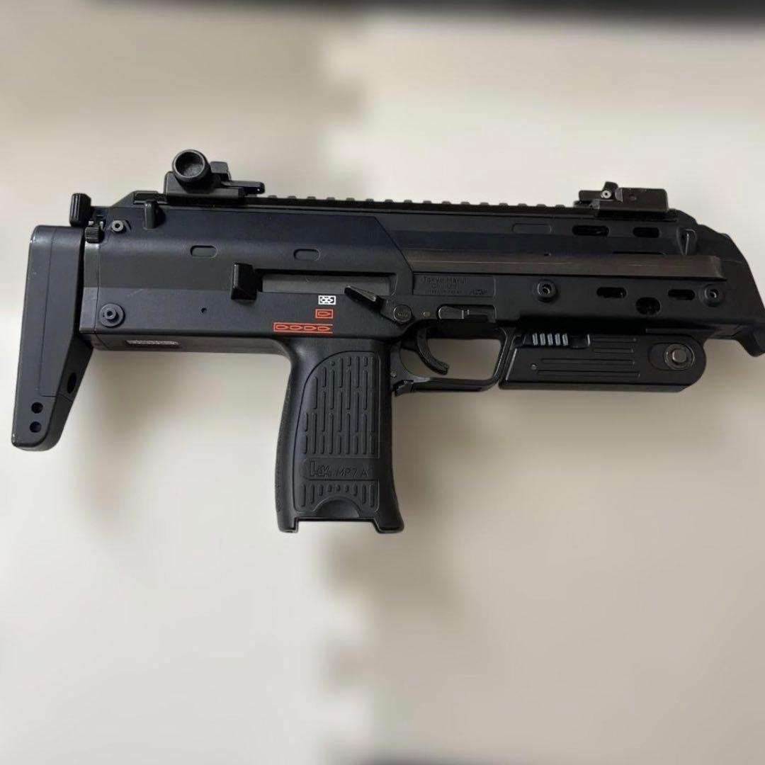 東京マルイ ＭＰ７ Ａ１