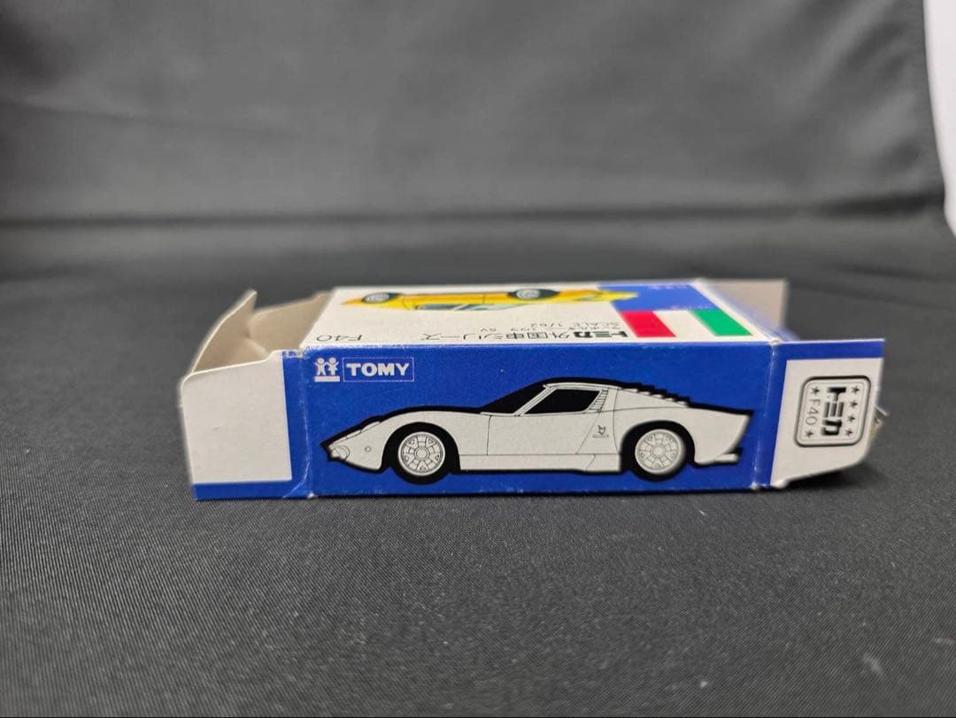 トミカ青箱F40ランボルギーニ ミウラSV(日本製)