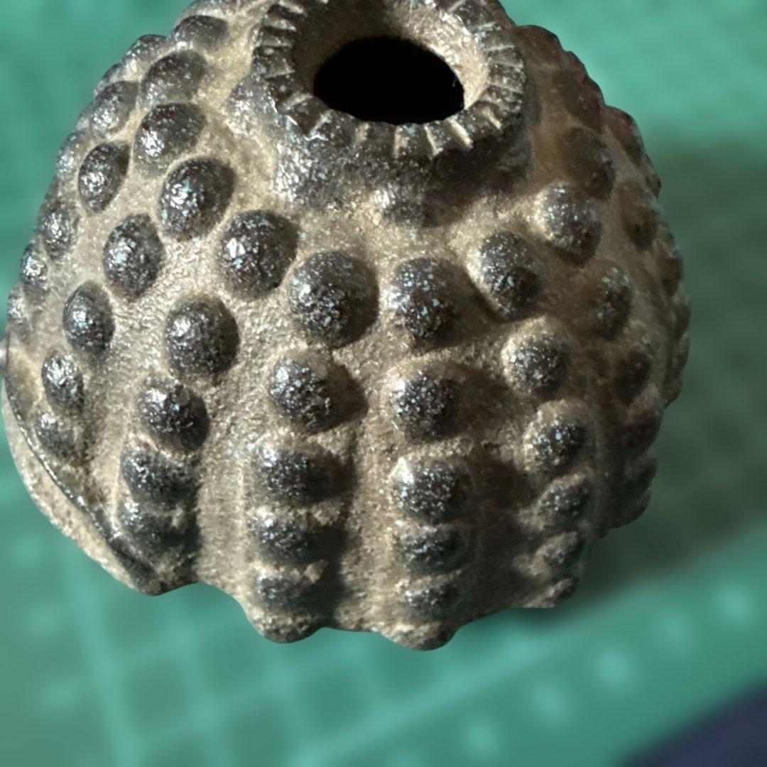 古代兜ミニチュア　鉄製兜