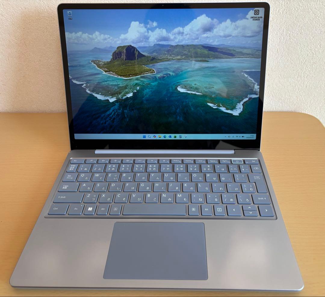 美品 Microsoft Surface Laptop Go 2 アイスブルー