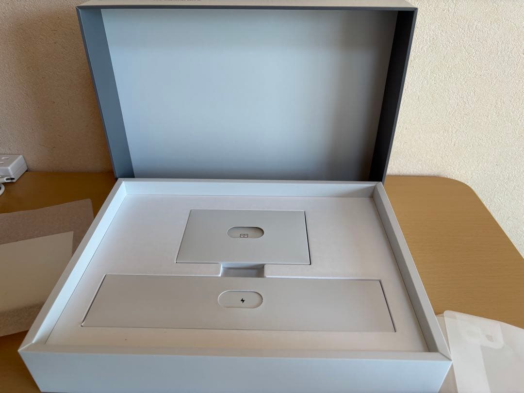 美品 Microsoft Surface Laptop Go 2 アイスブルー