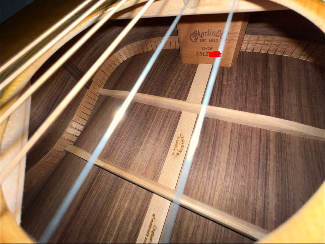 Martin D-28 2021年製