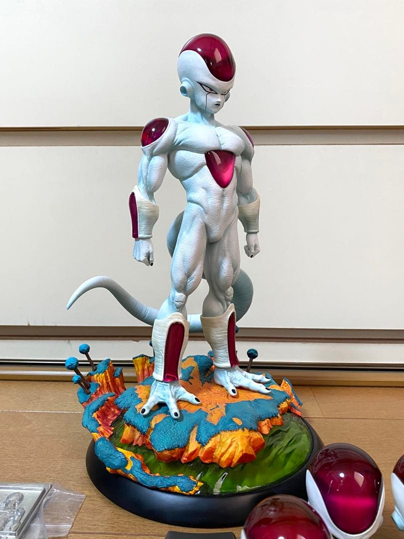 ドラゴンボール フリーザ ガレージキット ホワイトホール フィギュア