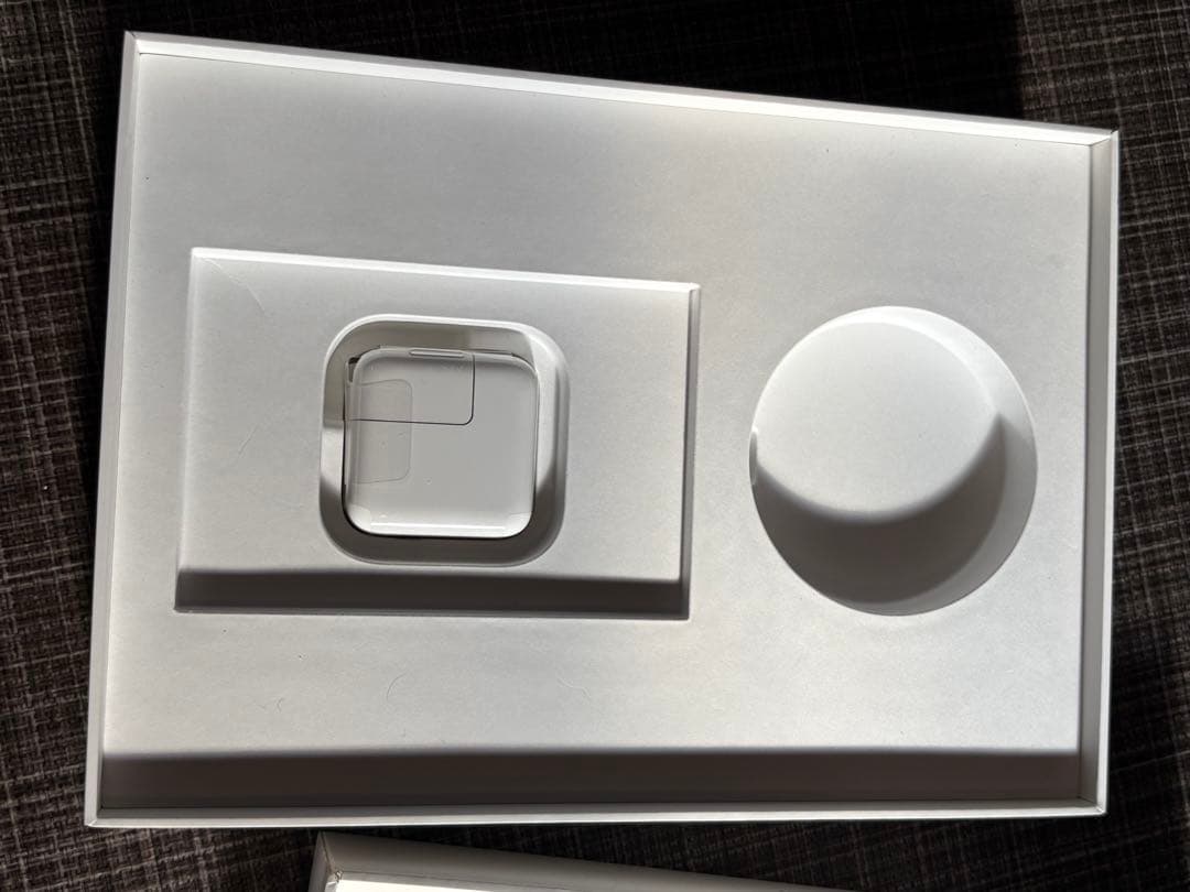 よ*ん様 iPad 6世代 128GB ローズゴールド Apple Pencil