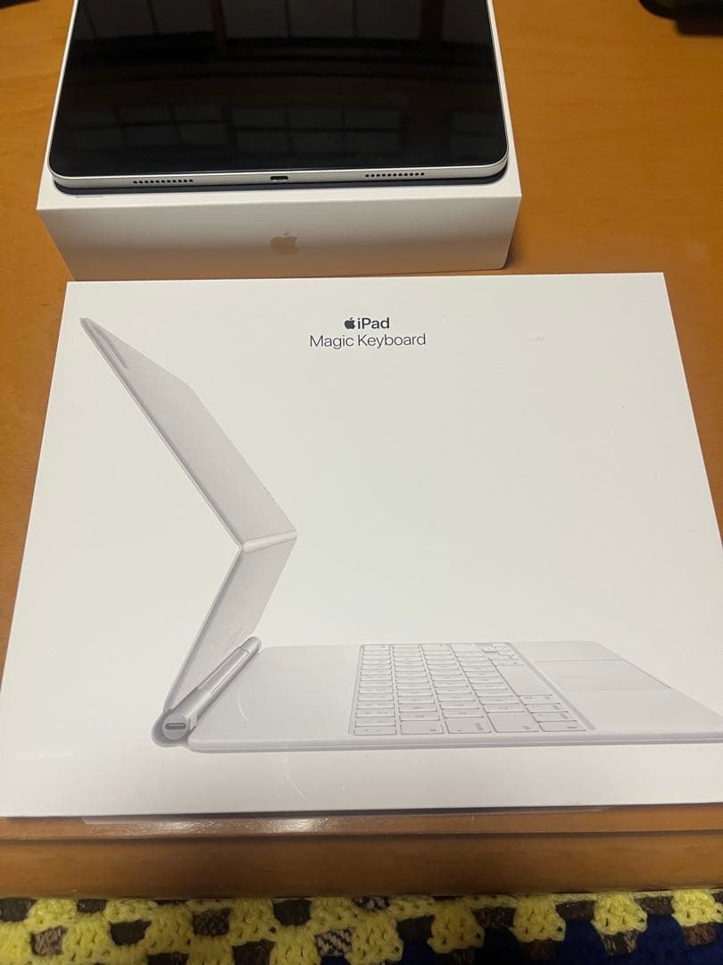 あ*す様 iPad Pro （第5世代）12.9インチ Wi-Fi シルバー　2