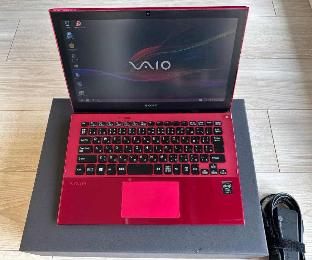 ソニー ノートPC VAIO SVP1121A2J red edition