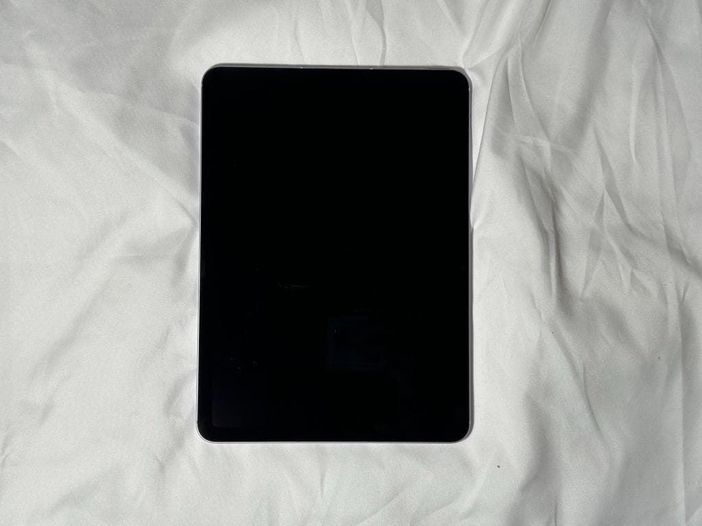 iPad Air (M2) 256GB セルラーモデル 11インチ