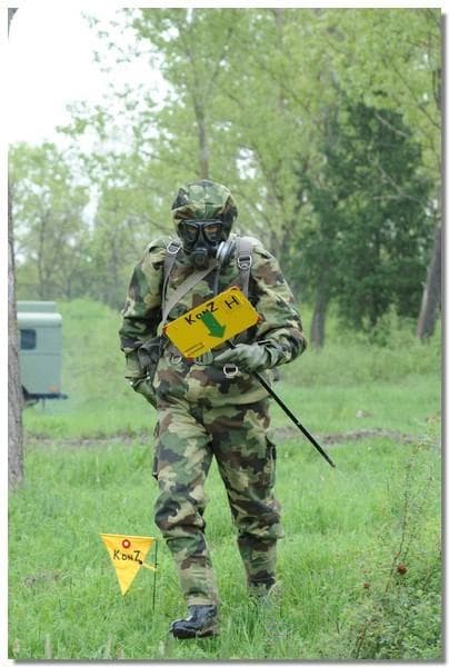 ユーゴスラヴィア人民軍　毒ガス検知標旗　未使用品 *生化学戦