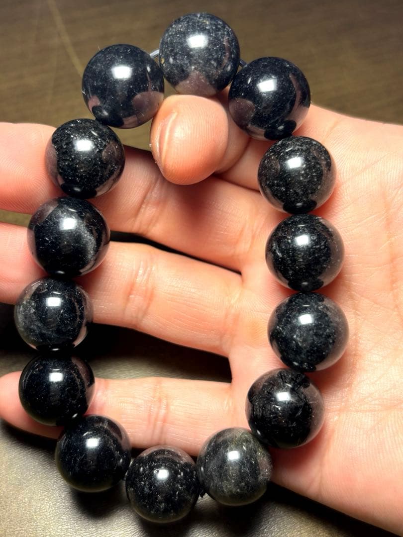 花火　ブラックルチルブレス大玉15㎜（新品未使用）ミチミチキラキラ　仕事運最強