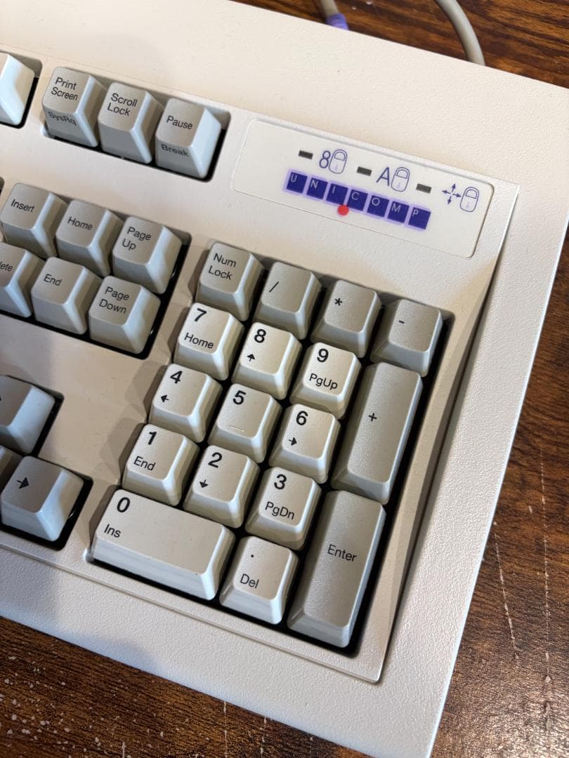 【ジャンク品】UNICOMP 2003年製