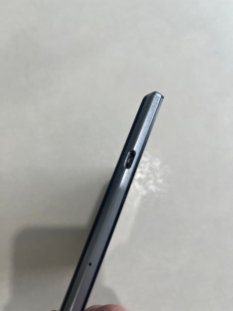 【タブレット】Android docomo SH-05G ブラック