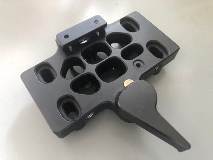 その他 CINEVATE Quick-Release Plate